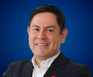 Enrique Palafox en acción