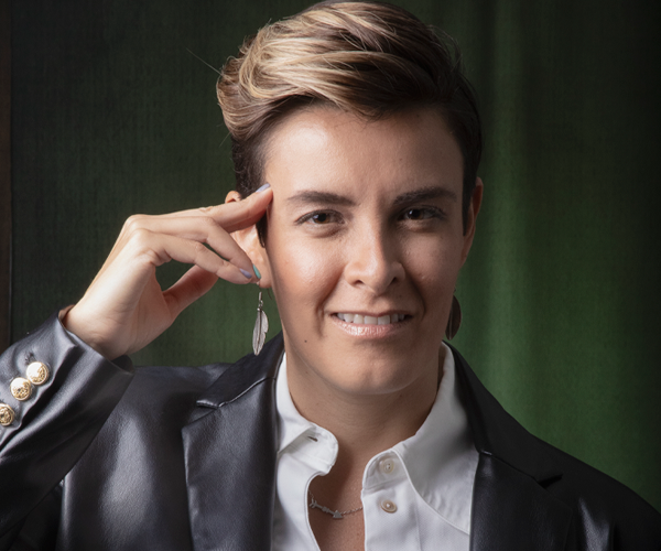 Karla Lara en acción